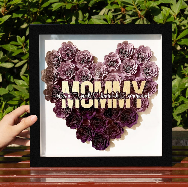Personalized 3D Paper Rose Shadow Box for Mommy, Custom Name Heart-Shaped Flower Frame with Kids Names, Handmade Mother's Day Birthday Gift for Mom, Grandma, Home Wall Decor