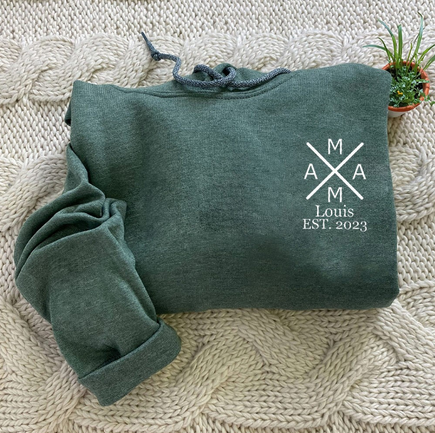 Custom MAMA Cross Sweatshirt, Personalized Mom Sweatshirt with Kid Name & Est. Year, Embroidered Minimalist Mom Gift for Mother's Day